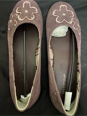 Predictions Plum Suede Floral Ballet Flats